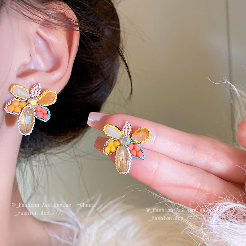 

K-POP Crystal Flower Earrings for Girls