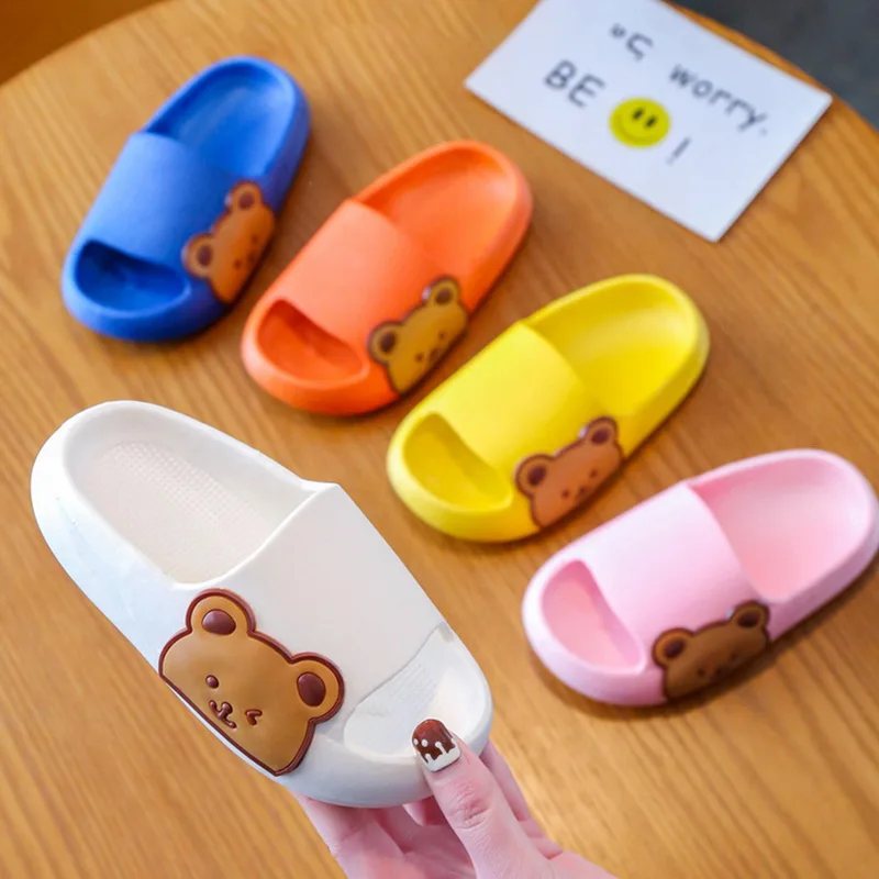Children Slippers Cartoon Bear Home Shoes For Boy Girls Summer Flat Heel Soft Eva House Slippers Beach Child Kids Baby Slides