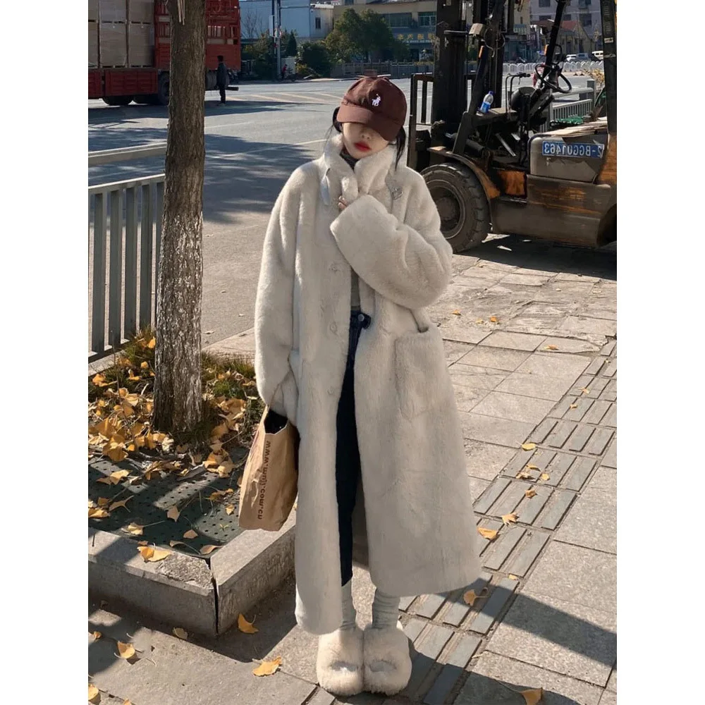 Lamb wool coat women's long autumn and winter 2022 loose fur one thick imitation rabbit plush fur coat
