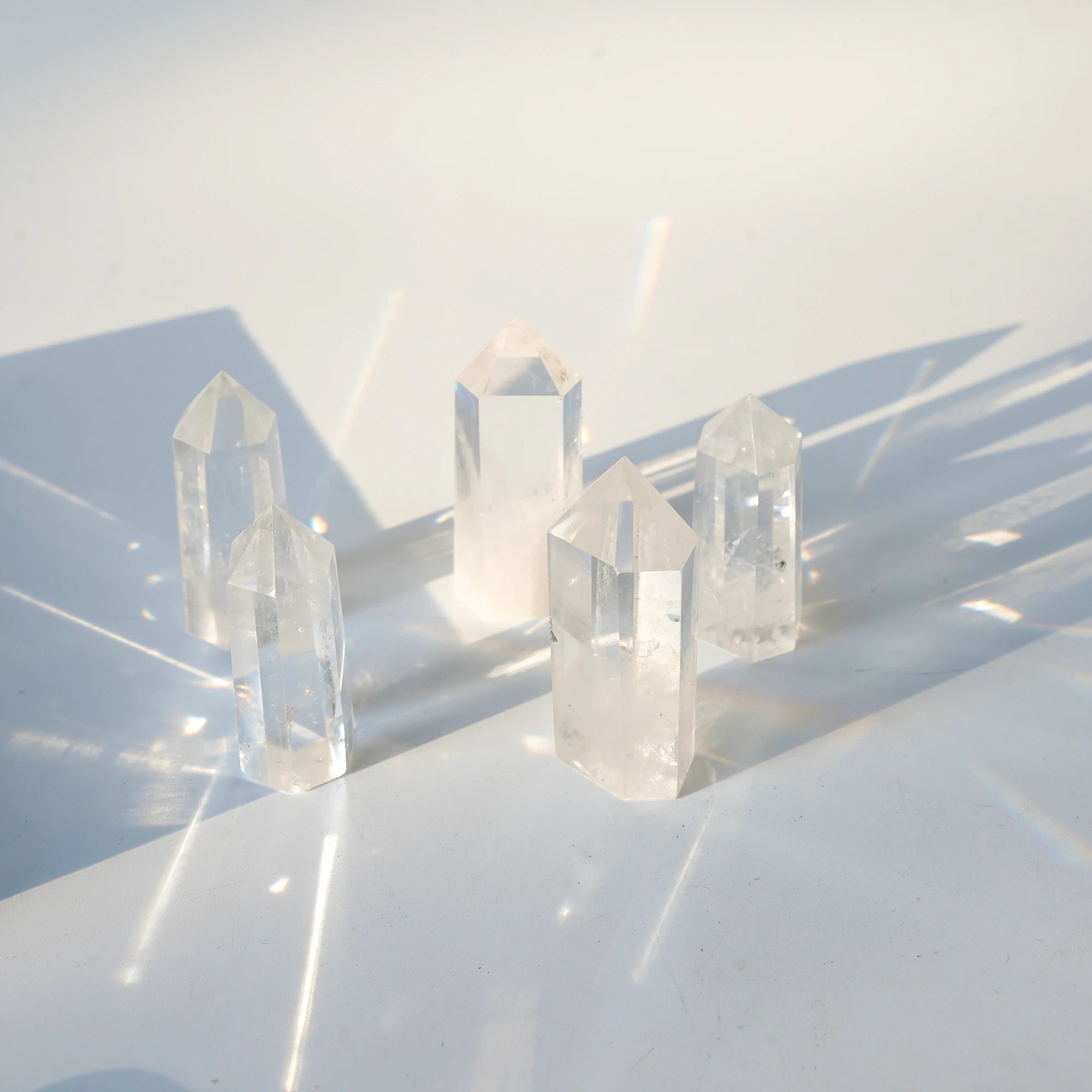 

Natural Crystal Clear Quartz Transparency Quartz Point Healing Stone Hexagonal Column Energy Prisms Obelisk Ornament