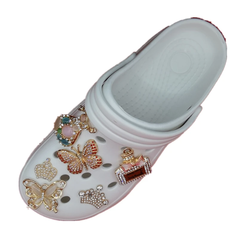 

1pcs New Croc Charms Designer Chain Croc Jeans Charms for Shoes Accessories Decoration for Croc Shoes Butterfly Pendant for Gift
