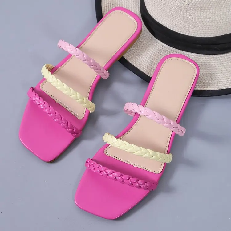 

2022 Summer women shoes Fashion Square Head Woven Hollow Flat Slippers Women's Plus Size Closed Toe Beach Sandals