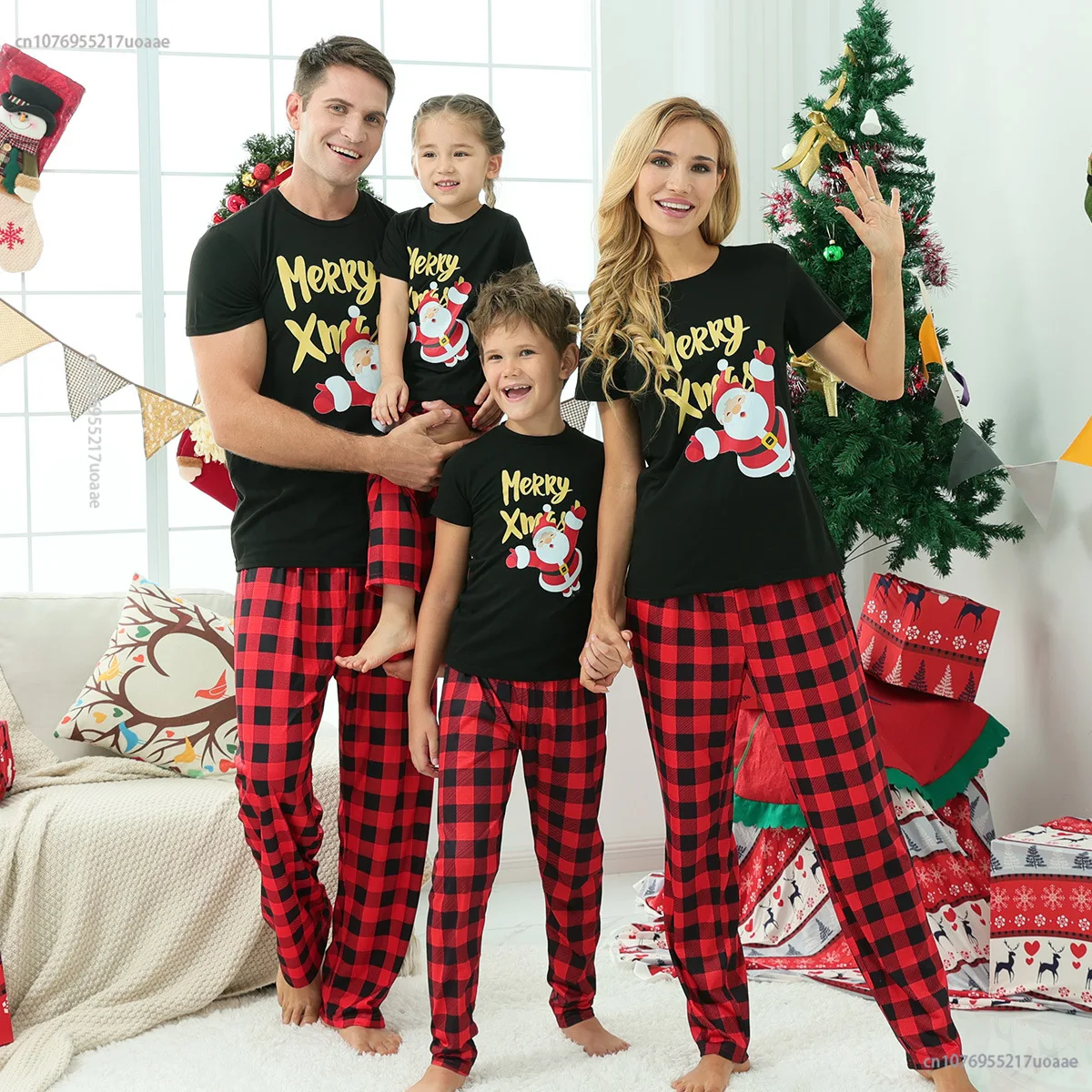 

Christmas Family Matching Pajamas Set Baby Romper Children Men Women Couple Father Mother Kids Xmas Family Pjs Outfit Black