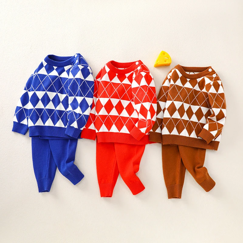

Fall 2023 new baby hooded sweater set sweater pants Red Christmas