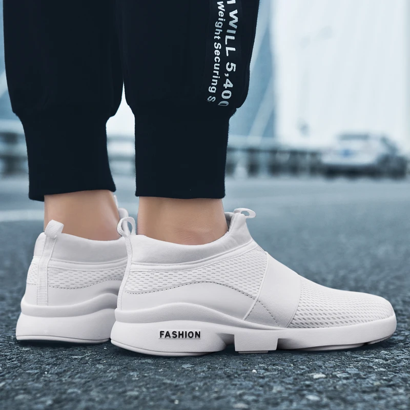 Men's Sneakers Fashion Slip-on Outdoor Lightweight Breathable Casual Running Shoes