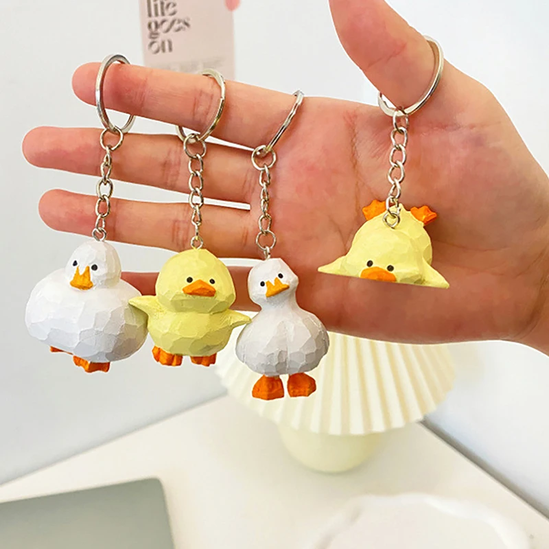 Брелок ручной работы с деревянной резьбой в виде кота милый деревянный