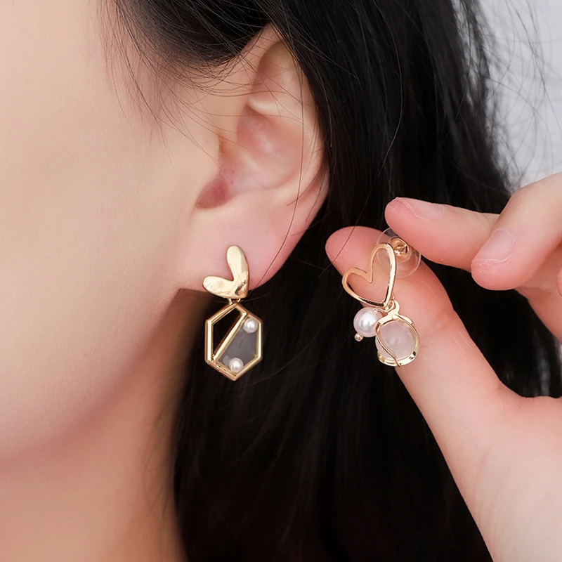 

Korean Earrings Fashion Asymmetric Drop Earrings for Women Opal Pearl Heart Ear Stud Women Fashion Jewelry Earring Party Gift