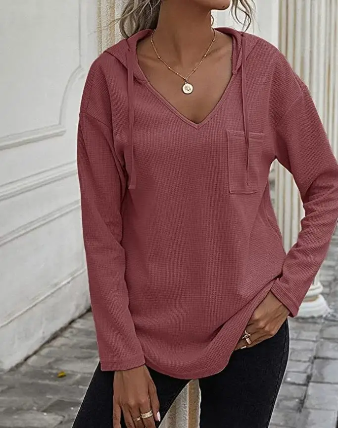 Рисунок 5 - Женская Асимметричная толстовка с капюшоном