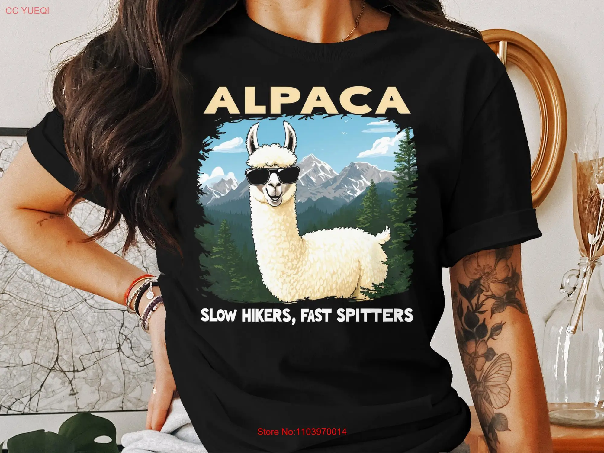 Футболка из альпаки Slow Hikers Fast Spitters с забавными животными и юмором для любителей