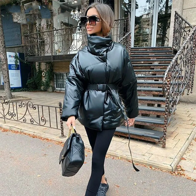 Winter Fashion Women's Oversized Cotton Coat Coat Coat Warmer Belt Belt Casual New Loose Pocket Bubble Khaki Short Coat Black