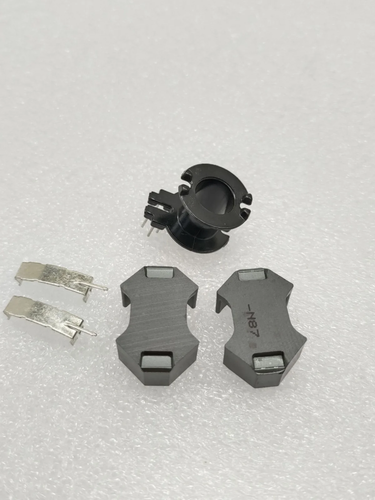 N87 материал RM8 импортный ферритовый сердечник доступен с вертикальным 6 + 6/6 0