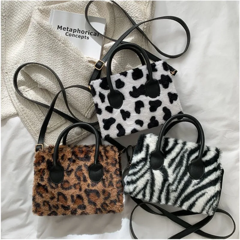 

Women Bags Shoulder Crossbody Bag Plush Handbag Korea Winter Warm Style Cow Leopard Pattern Lady Fashion Lovely Leather Cheap