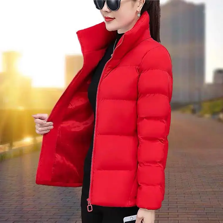 Women Jacket 2023 New Winter Parkas Female Loose Stand Collar Casual Warm Cotton Padded Parka Short Coat Fashion Outwear C32