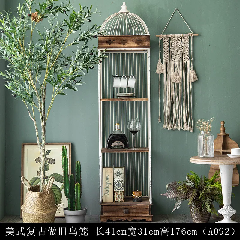 

Деревянная полка