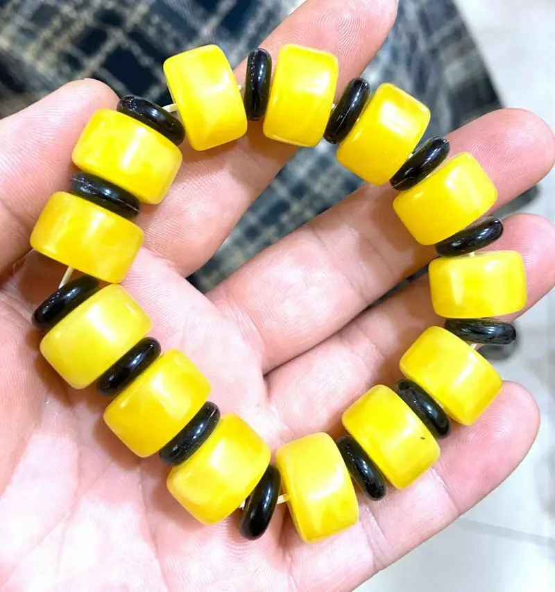 

Chinese Exquisite Blood Amber Beeswax Handmade Abacus Beads Bracelet 7.5+Certificate