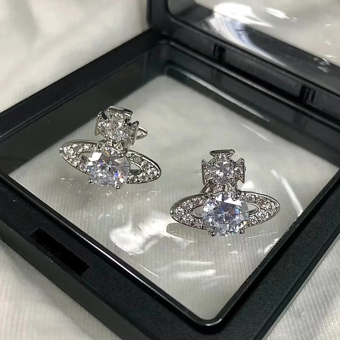 

RACHELZ Y2K Light Luxury Shiny Crystal Saturn Pendant Earrings For Women Trendy Inlayed Zircon Planet Stud Earrings Jewelry Gift