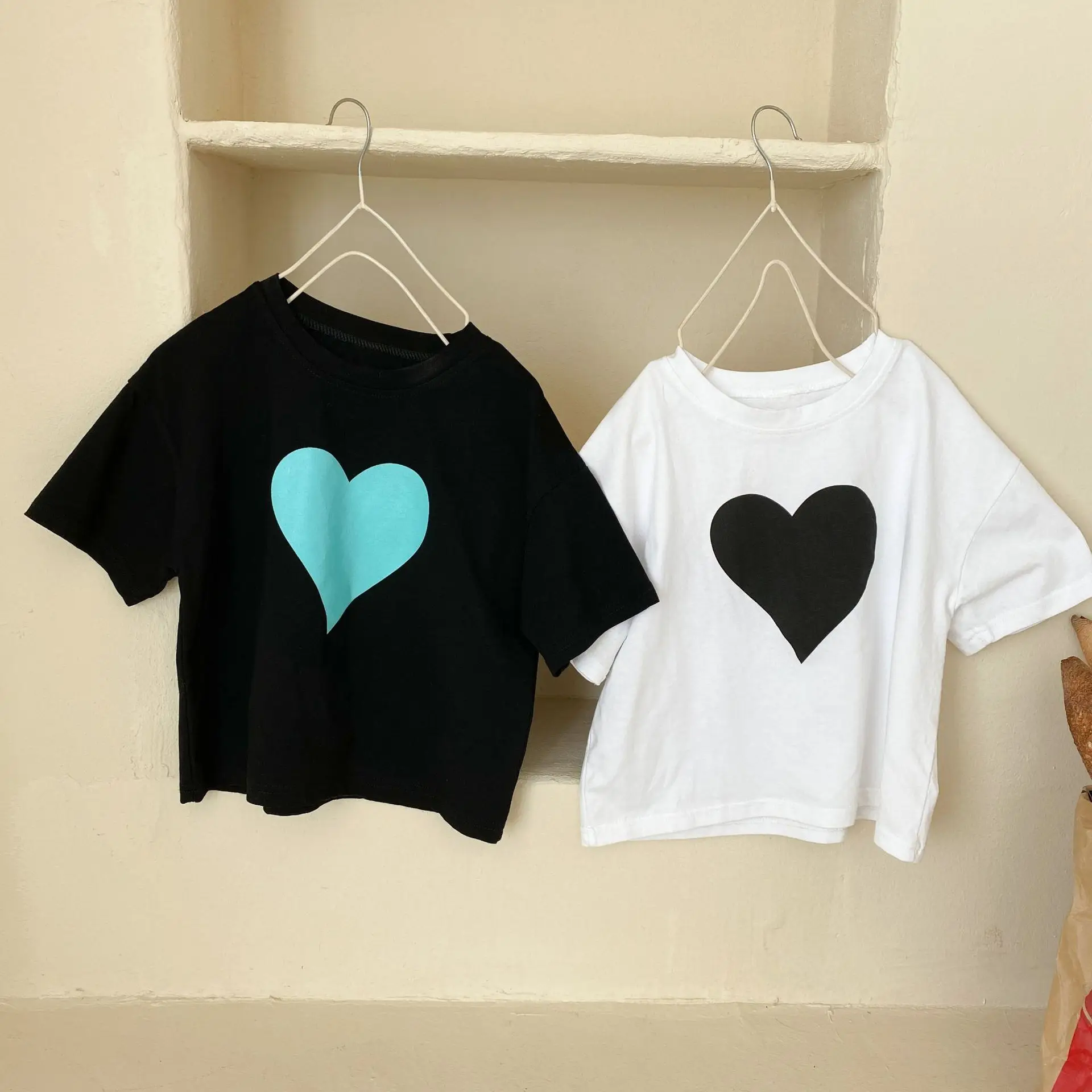 

2022 Summer New Children Short Sleeve T Shirt Soft Cotton Baby Love Print T Shirt Boys Girls Casual Loose T Shirt Kids Tee