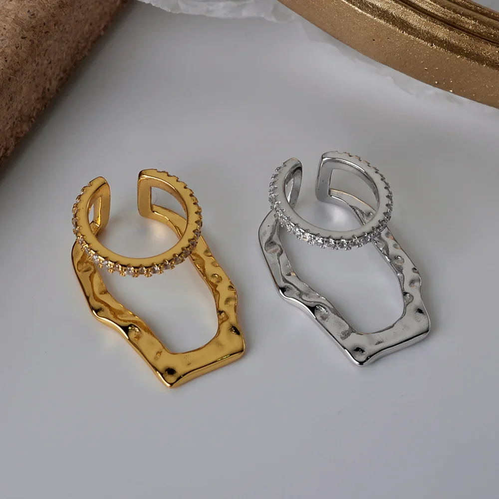 Женские однотонные серьги-капельки с фианитами 18 К золотистого цвета