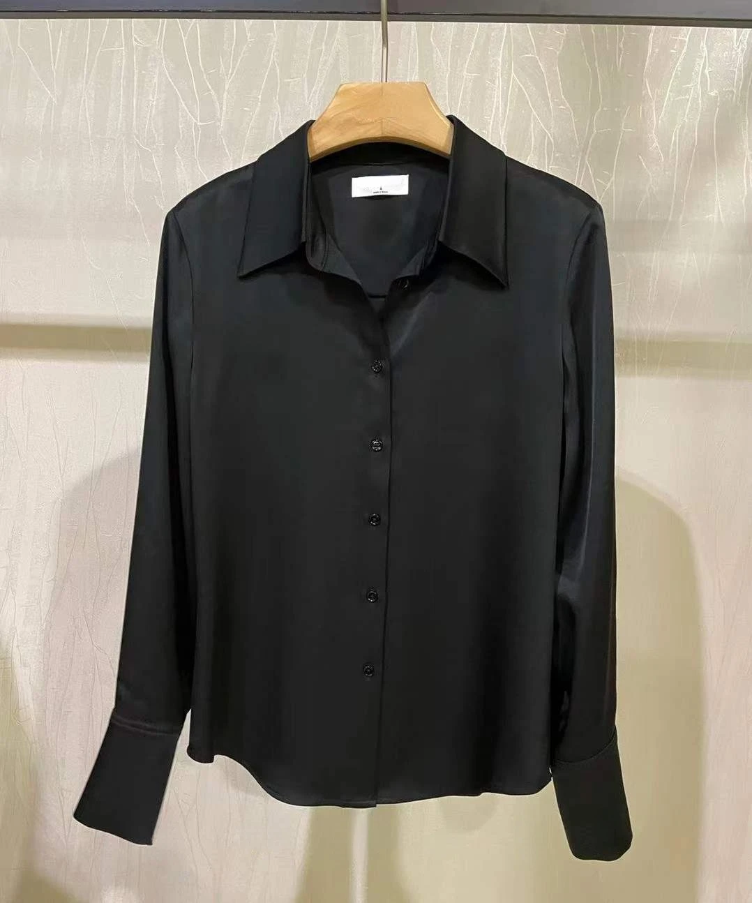 Рисунок 6 - Весна 2022, Женская Роскошная драпировка