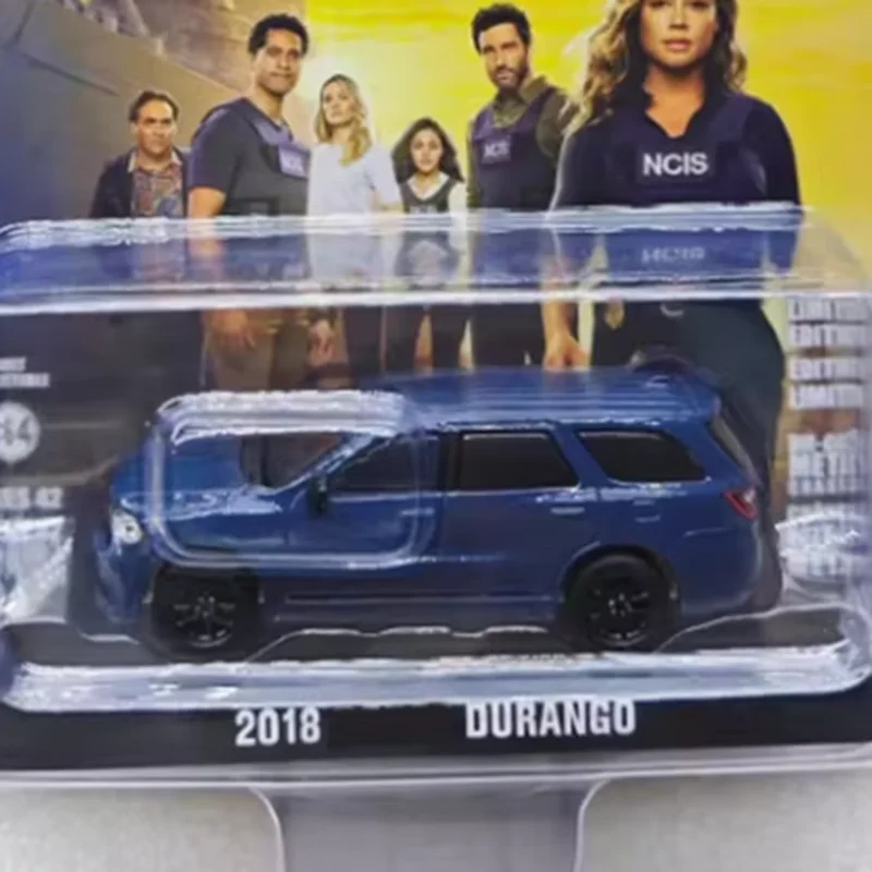 Фото Модель автомобиля GreenLight 1:64, 2018 Durango GT, из сплава, имитационная, статическая, коллекционная, подарок, игрушка №4