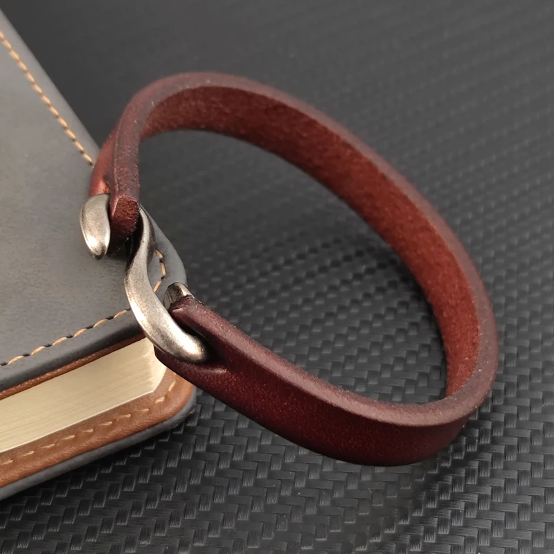 

Браслет в стиле бохо мужской, классический браслет из нержавеющей стали коричневого цвета с простым изогнутым крючком и застежкой, Подароч...