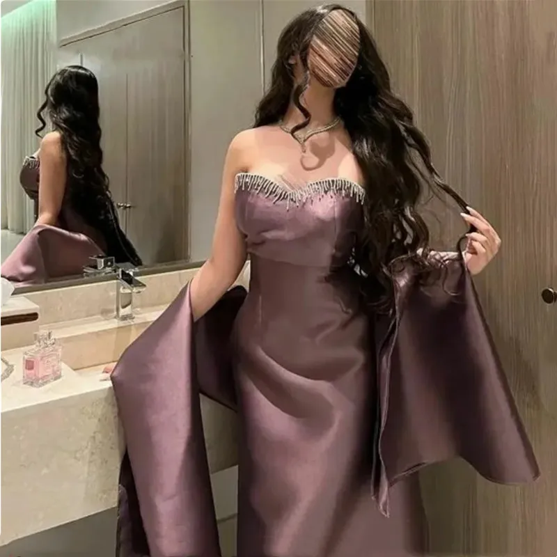 Платье для выпускного вечера с открытой спиной