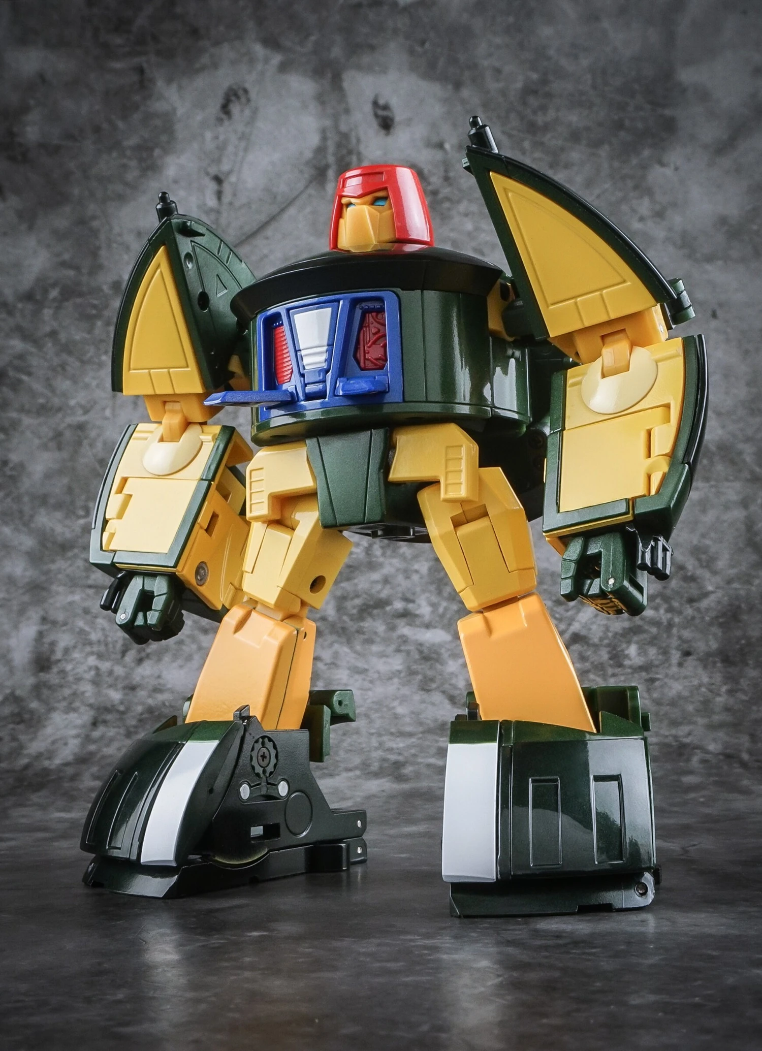 Фото В НАЛИЧИИ: Фигурка X-Transbot MM-9+ в металлическом цвете 