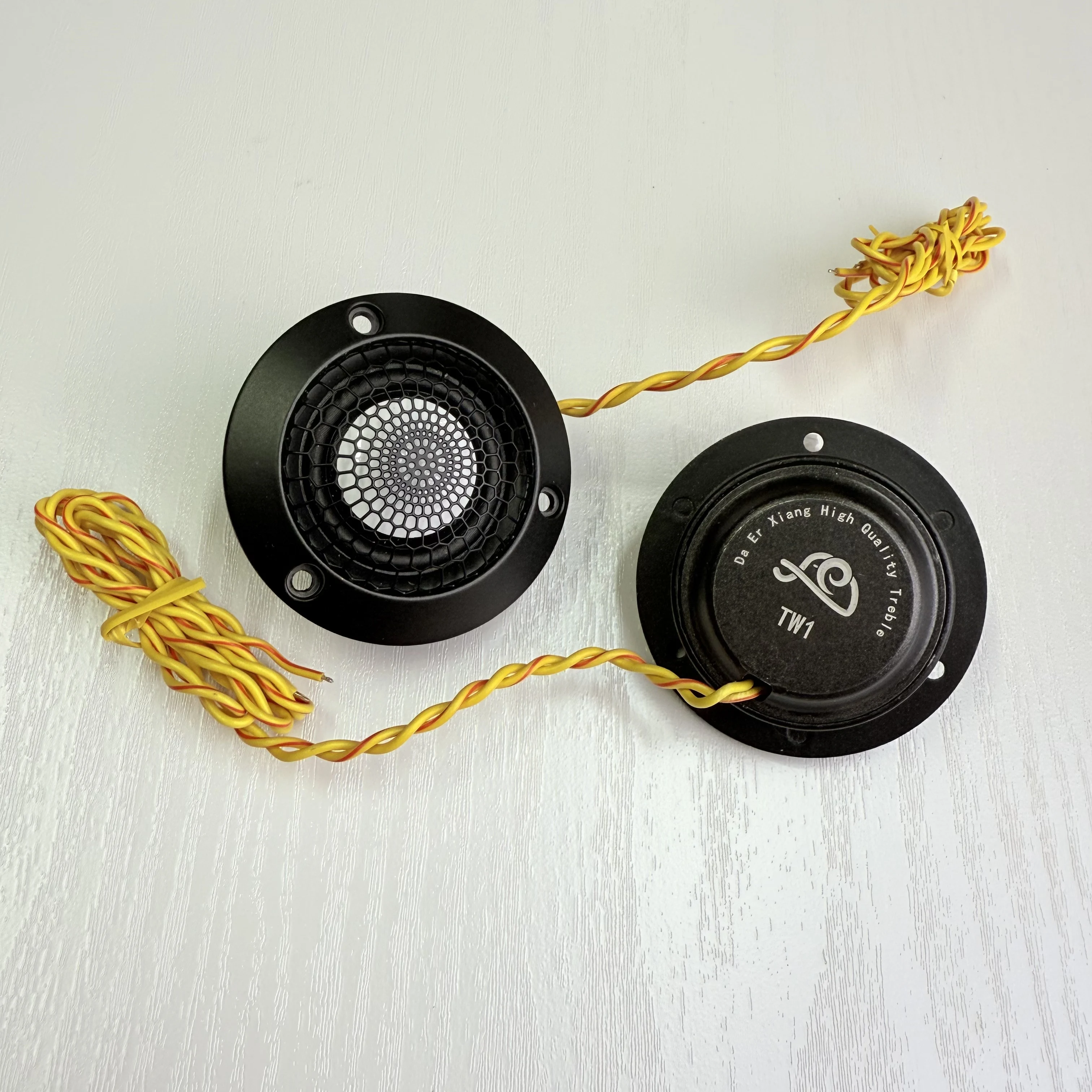 

Автомобильный твитер, керамическая звуковая пленка из алюминиевого сплава, стерео чистый твитер, керамический твитер, автомобильная аудиосистема