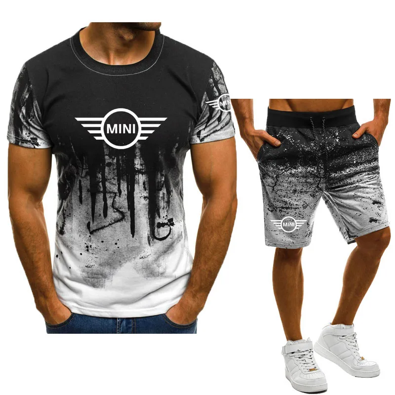 

Комплект из 2 предметов: футболка и шорты с коротким рукавом и принтом логотипа автомобиля