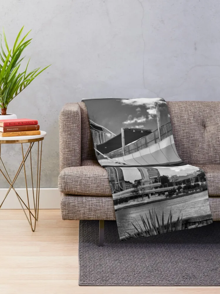 Одеяло South Bank Brisbane of the Neville Bonner Bridge покрывала на кровать теплые зимние детские
