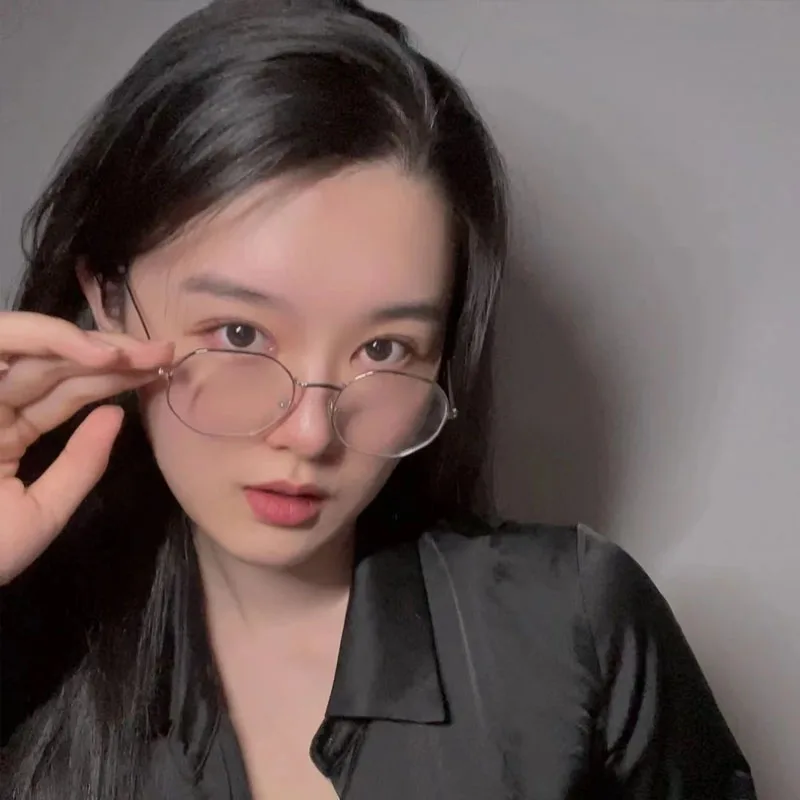 

Yuumi Liberty x Sunglasses For Women Mens Black Eyewear Cat eye MGlasses Sp Fashion Oversized Luxury Designer Brand Jennie Korea