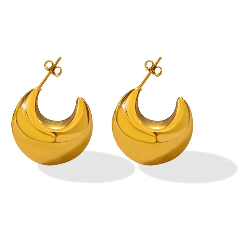 

European New Arrival High Sense of Retro Style Hollow C-shaped Earrings Titanium Steel Plated 18K Gold Earrings