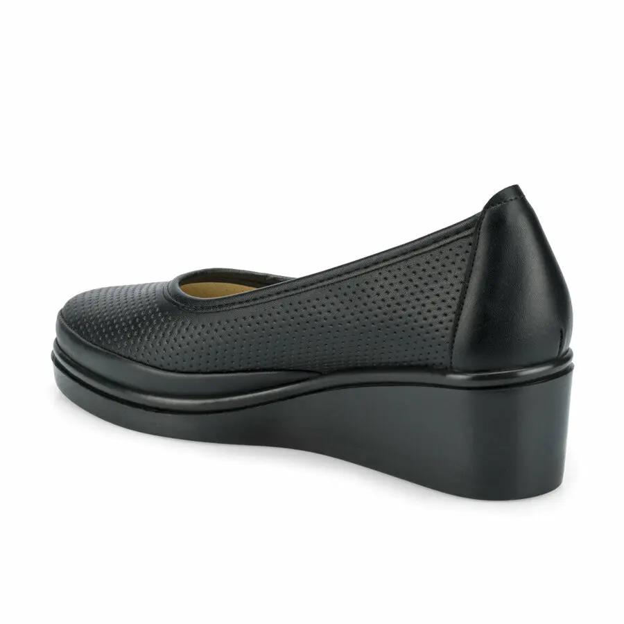 

Women Shoes Flats Fashion Casual Polaris