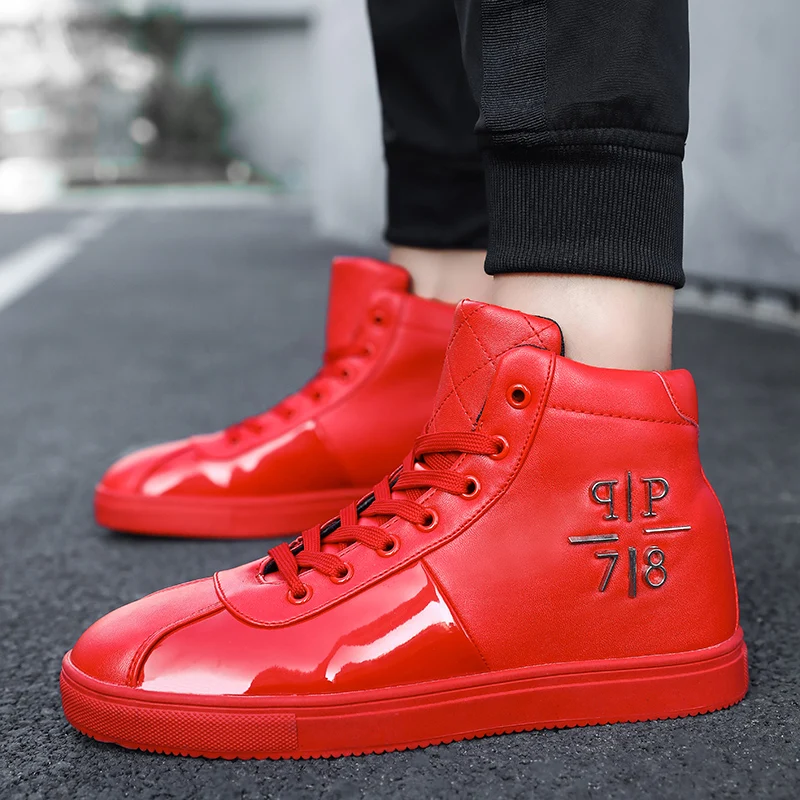 Hot Sale Brand High-Quality Red Men Shoes 2022 Superstar Luxury Men Sneakers High top Designer Glitter Men's Skateboard Shoes