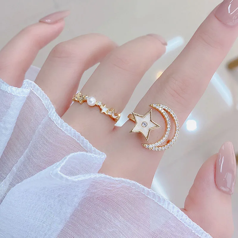 

Creative Rotatable Swivel Star Moon Ring for Women Romantic Trendy Inlaid Zircon Open Design Rings Daily Jewelry Pendant