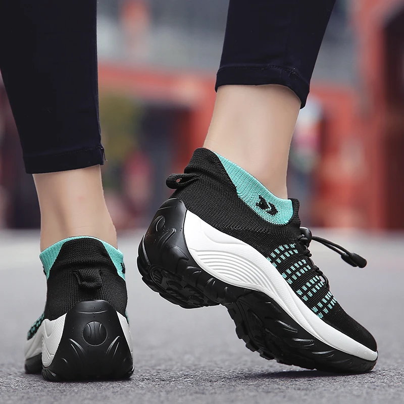 Height Increase Running Shoes Women Casual Sock Shoes Ladies Outdoor Sneakers Thick Sole Summer Walking Shoes Jogging Trainers