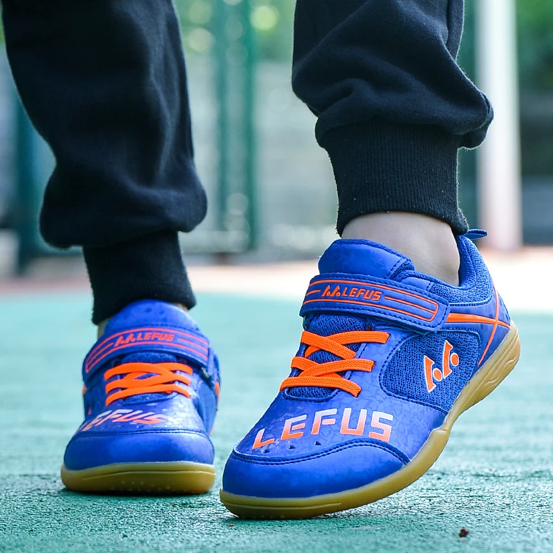 2022 New Professional Table Tennis Shoes Boys Sports Shoes Light and Breathable Training Shoes Size 31-37 Big Kids Sneakers Men