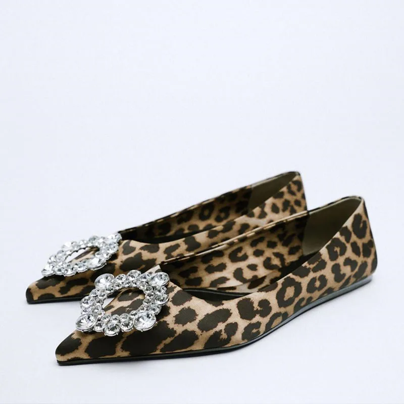 

2022 Women Leopard Rhinestone Flats Mules Pointed Toe Animal Print Ballet Ladies Vintage Flats Woman Elegant Flat Shoes 2022
