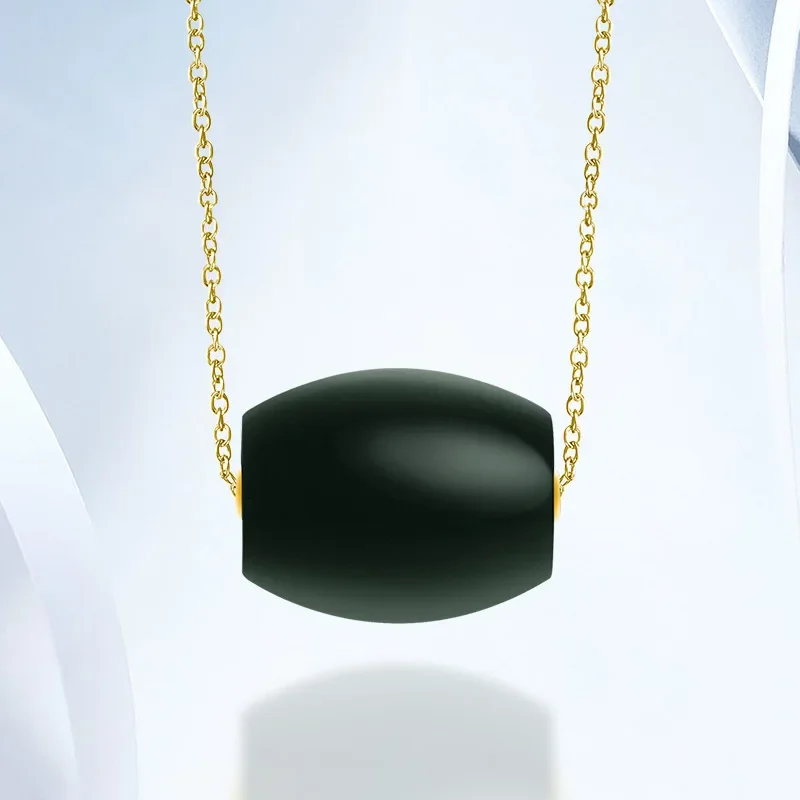 Ожерелье женское из натурального нефрита 18 карат