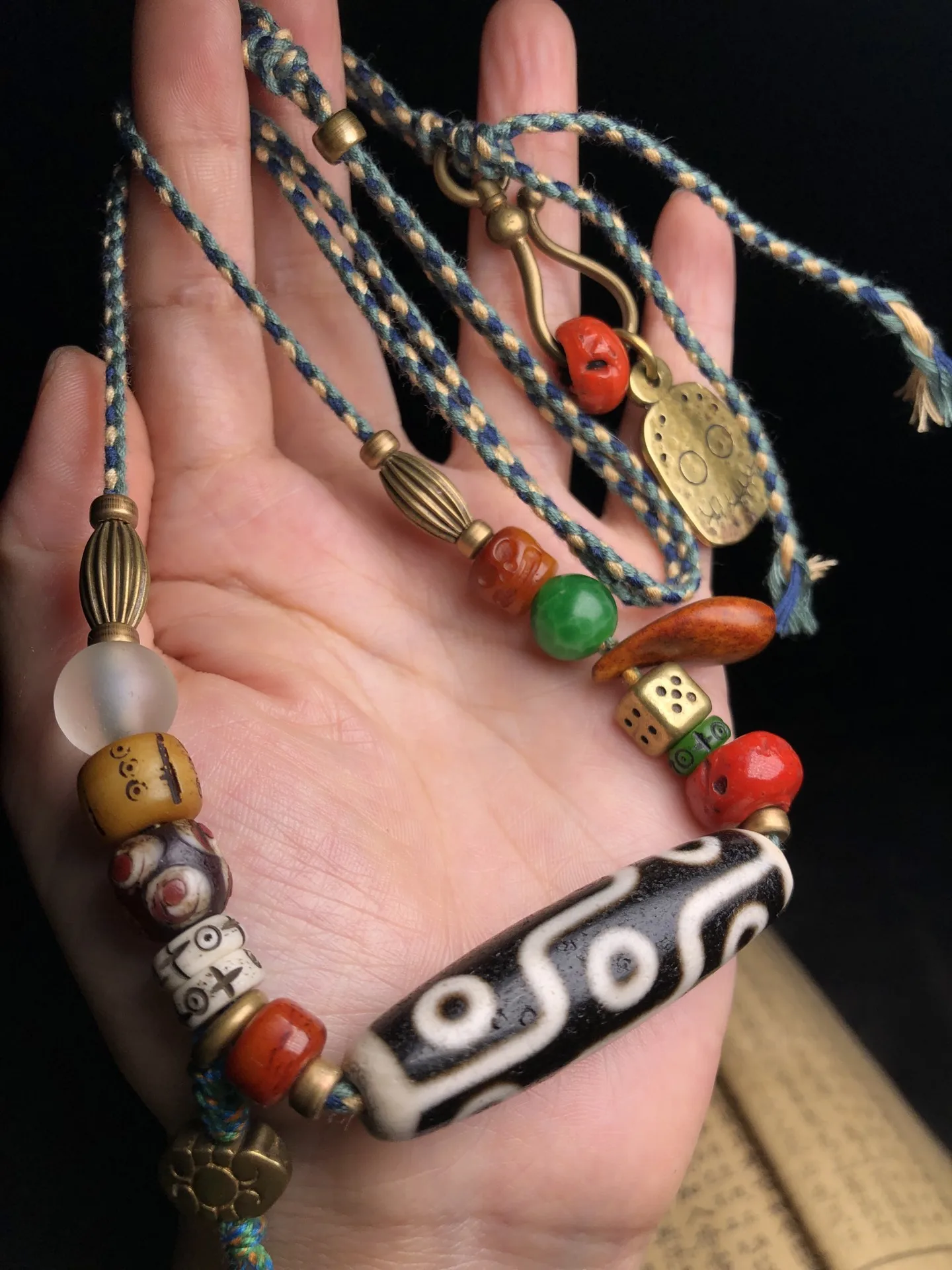 

Natural Agate Dzi Beads Nine Eyes Necklace Sweater Chain Woman Jewelry Quaint Rare Ethnic Character Collares Mujer Collier Femme