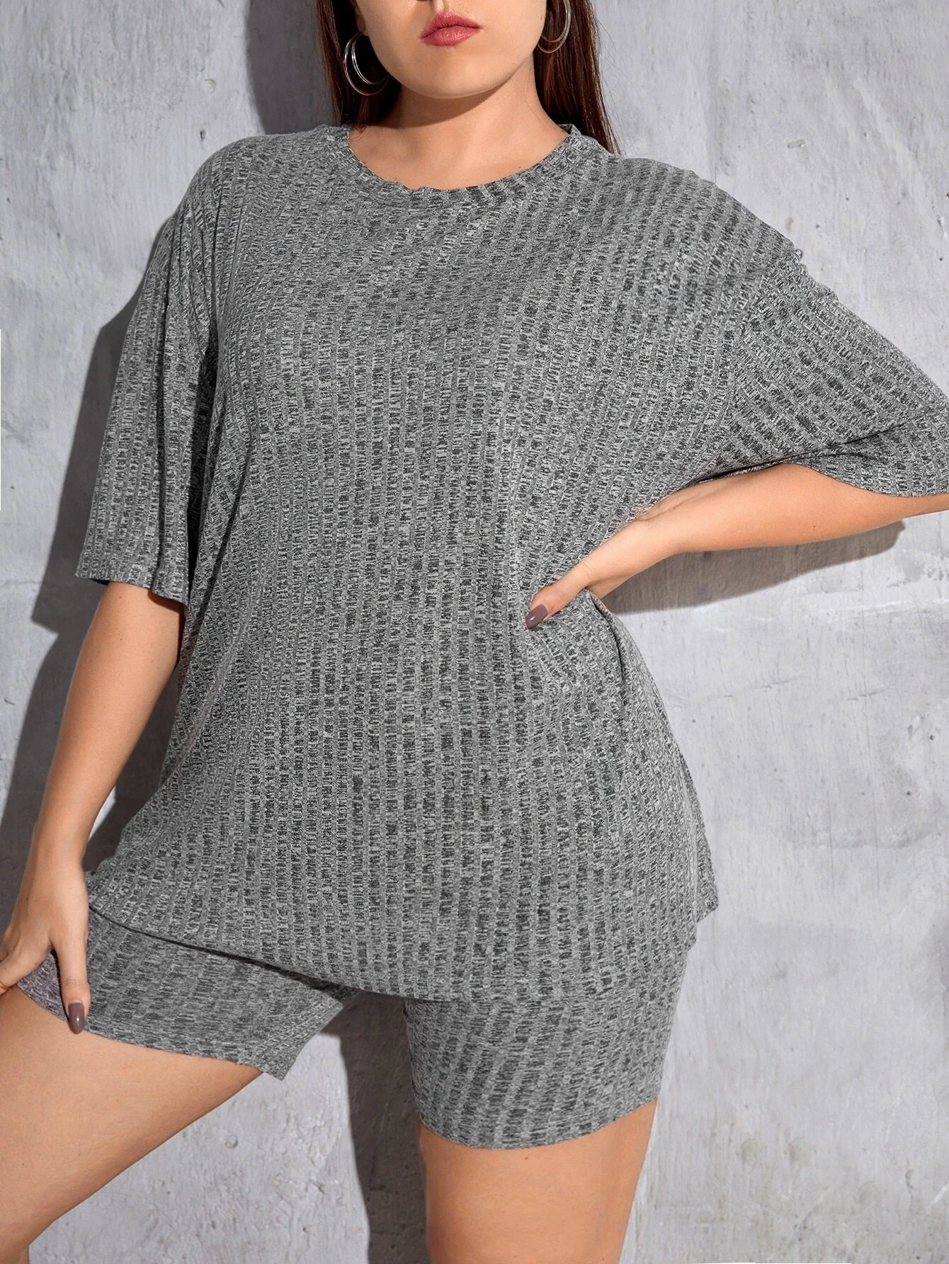 

Plus Space Dye Drop Shoulder Tee & Shorts
