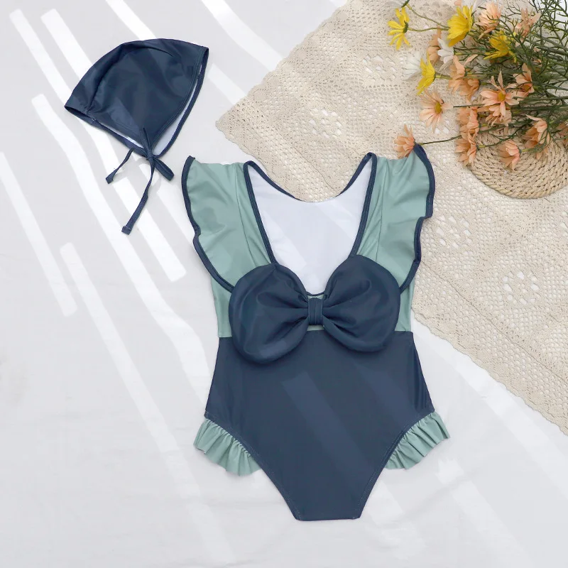 

Купальник сплошной для девочки, с шапочкой и большим бантом, однотонный, От 2 до 8 лет