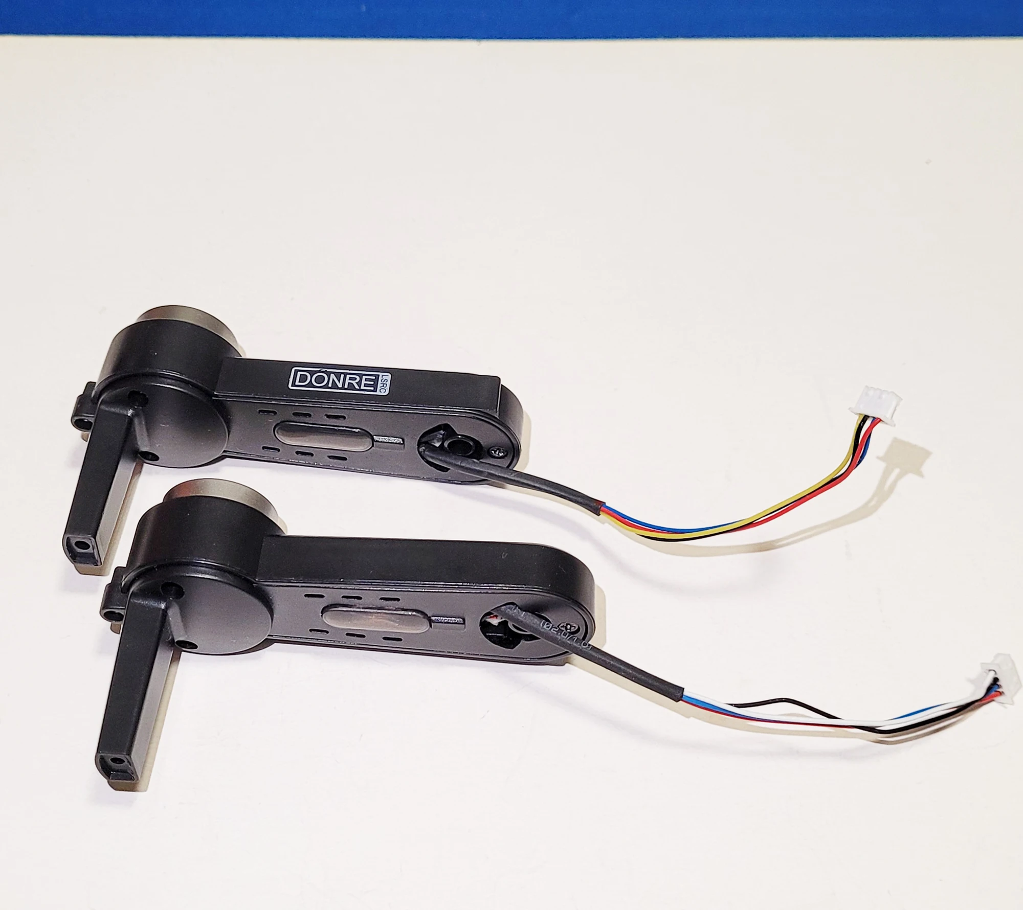 

Подлокотник двигателя дрона LS-38 LS38, запасная часть, передняя и задняя подлокотники A B с двигателем, аксессуары для замены радиоуправляемого ...