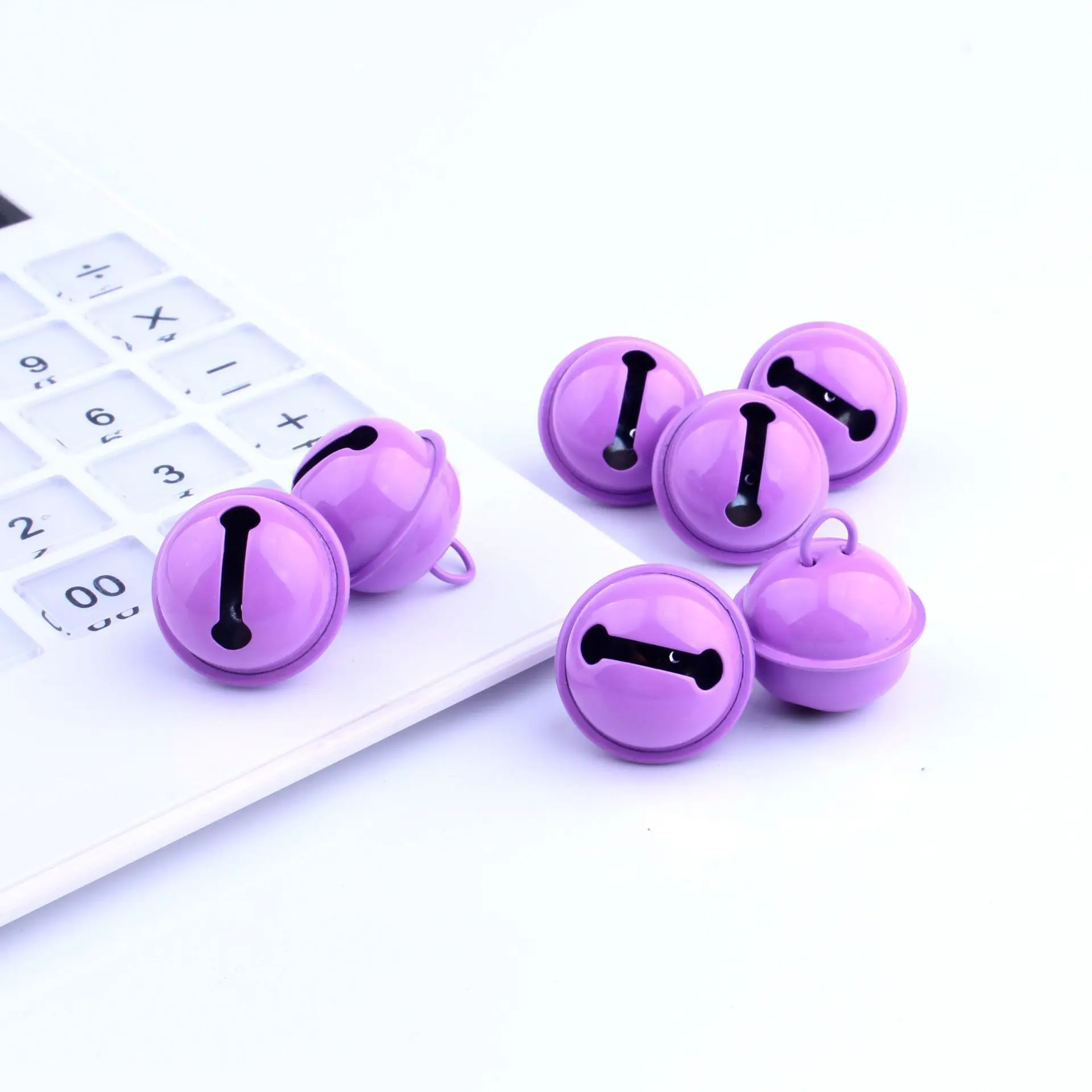 Color Painted Bell 22mm DIY Accessorie Bracelet Key Chain Necklace Bag Hanging Wind Bell Jewelry Making Material 10 Pieces / Bag