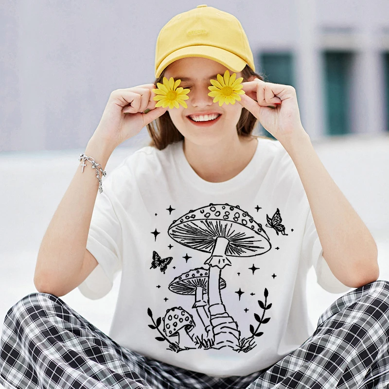 

Casual Summer Short Sleeve Man Women T-shirt Fashion Streetwear Tops Harajuku Material Retro Apricot Mushroom Cute T Shirts