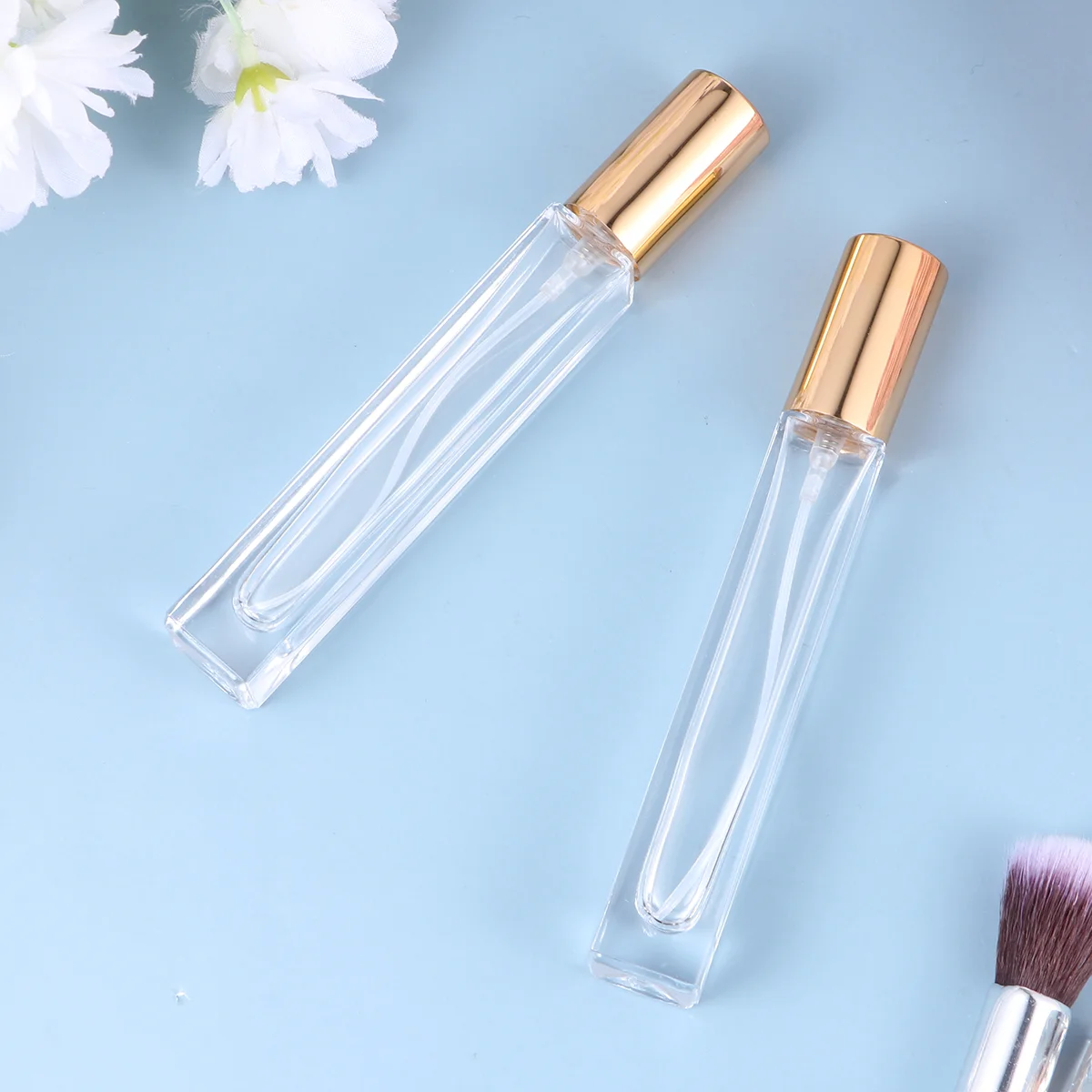 

5pcs Empty Glass Spray Bottles Portable Travel Bottles Refillable Makeup Containers for Essential Oils Cleaning Products 10ml (