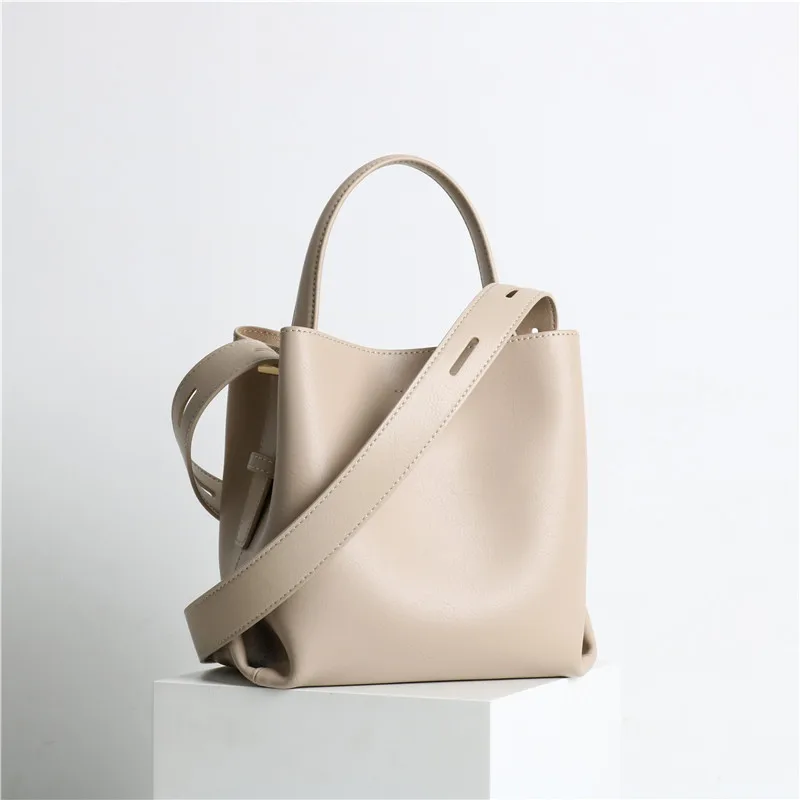 

2022 женская кожаная дизайнерская сумка, сумка на одно плечо, женская сумка из воловьей кожи, большая черная сумка