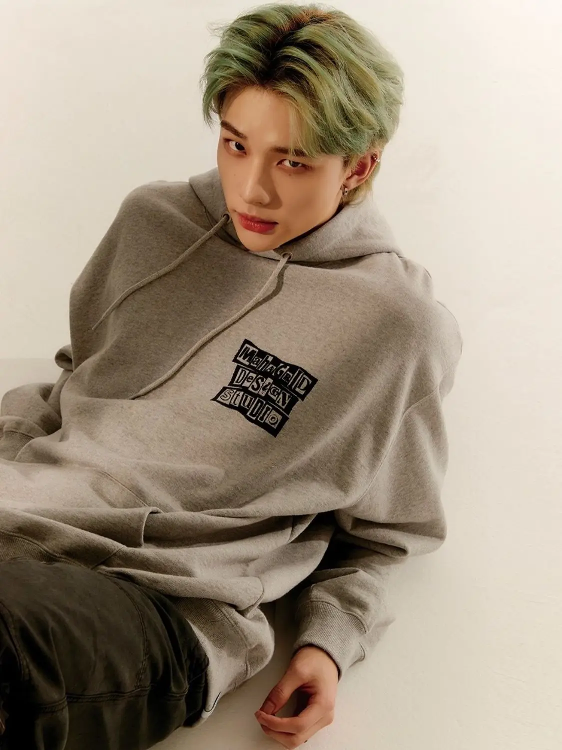 

Новая Осенняя толстовка с капюшоном с принтом на спине