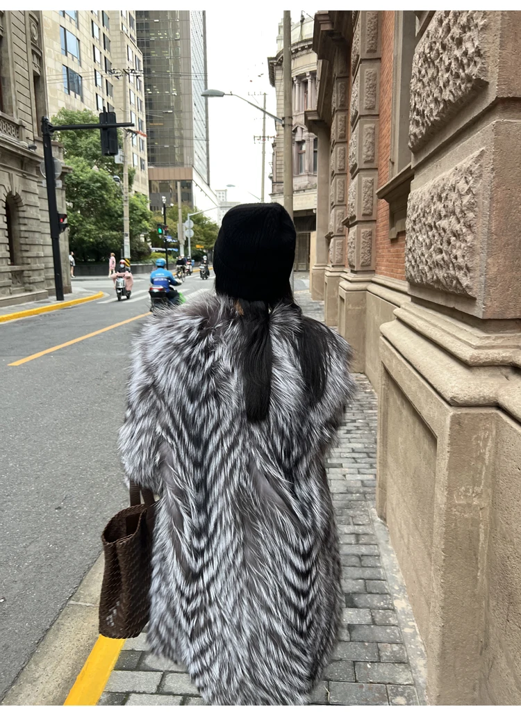 FURTJY 100% Genuine Fox Fur Jacket Silver fox fur knitted coat with Striped Style Outfit Female Outerwear Fox Fur Outerwear 80CM