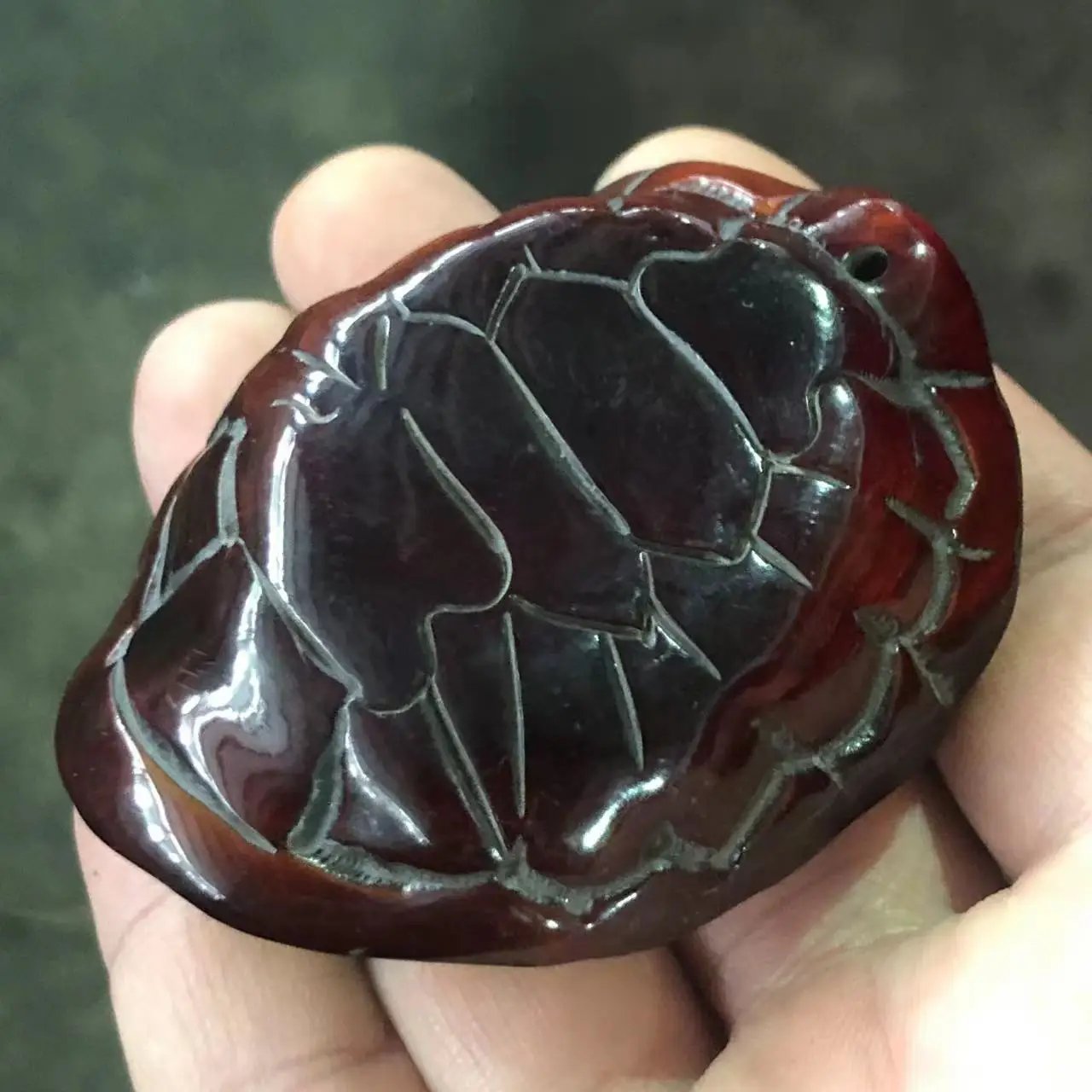 Старинная резьба в виде рога из различных старых материалов ручка богатого